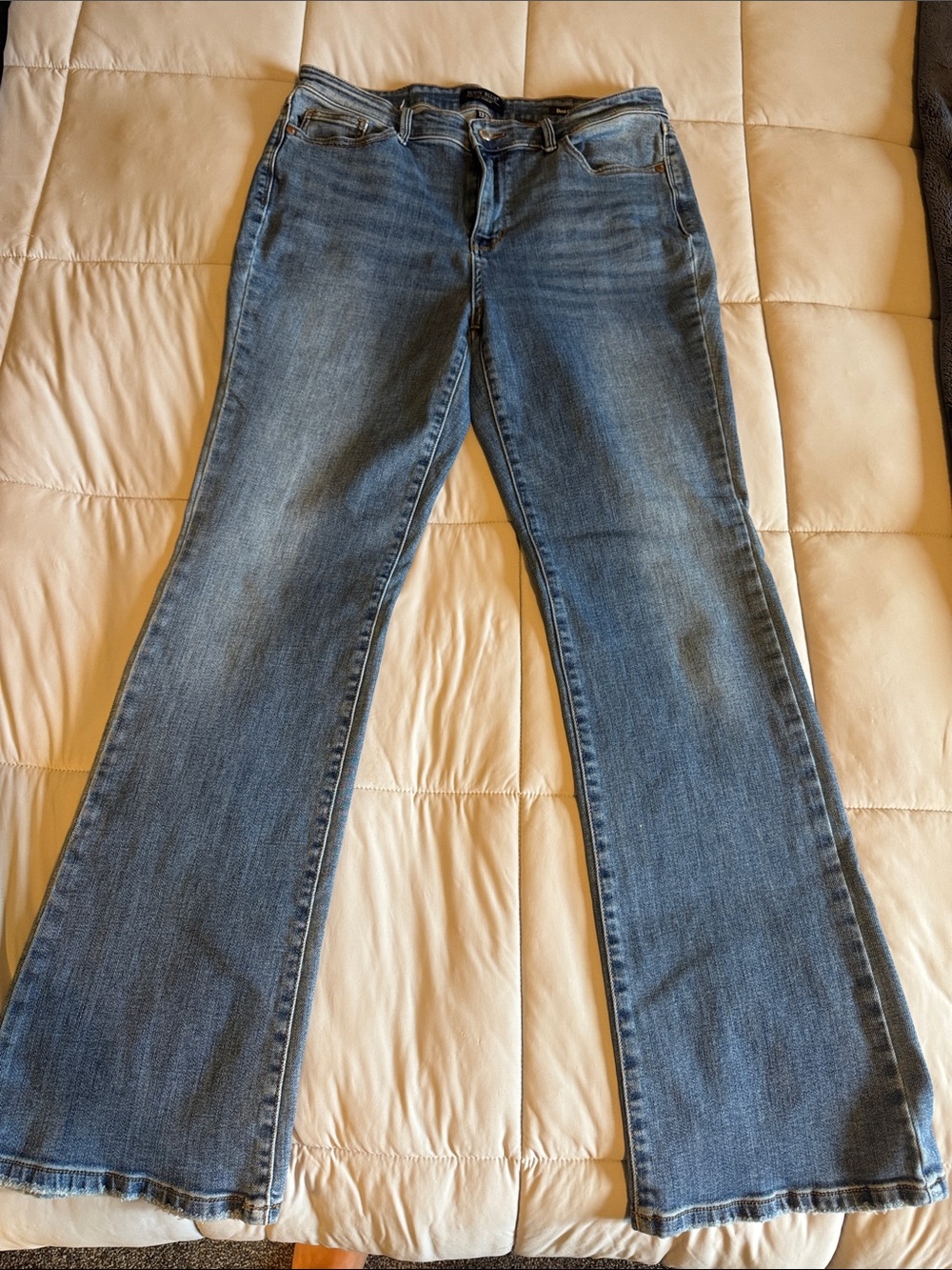 Judy Blue Medium Wash Boot Cut Jeans